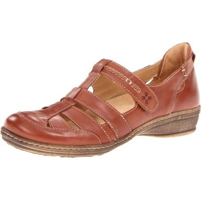 naturalizer wide width shoes